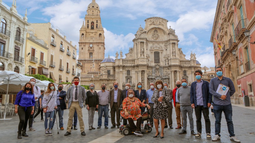 Presentación de la Plataforma por la Dignidad de las Personas Mayores de Murcia. AYTO. MURCIA