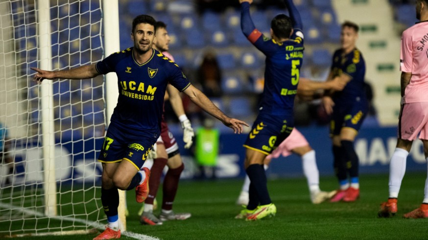 El UCAM Murcia se hace fuerte en casa (1-0)
