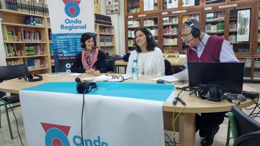 Carmen Verdú con Marta Ferrero y Miguel Massotti
