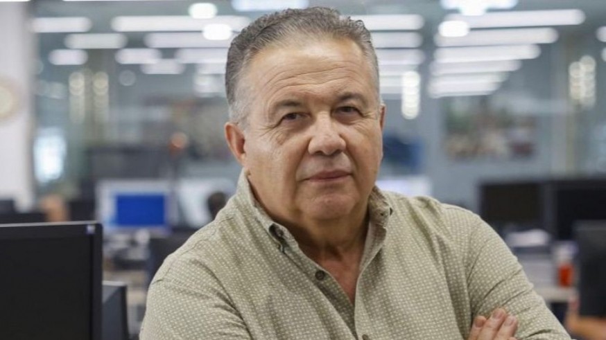 Javier Ballesta reúne ocho años de reflexión educativa en ‘Una Mirada a la Educación’