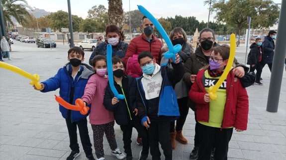Vacunación de menores en Lorca: "Es importante para no contagiar a familiares y amigos"
