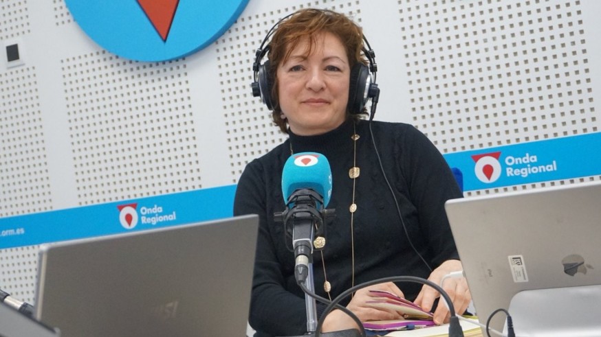 Charo Guarino presenta "146 voces para que nunca nadie", un clamor literario por la igualdad y contra la violencia de género