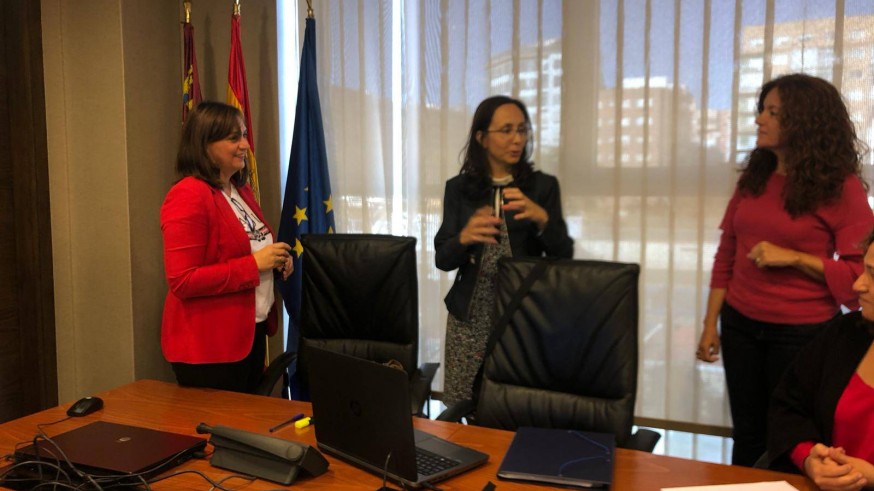 Comparecencia de Barreda en la Asamblea Regional