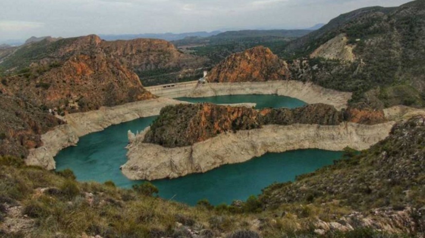 Los pantanos del Segura almacenan el nivel más bajo de agua en lo que llevamos de año 