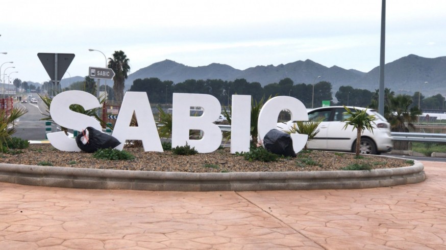 El luto en el Congreso retrasa las reuniones de los trabajadores de Sabic con los grupos parlamentarios