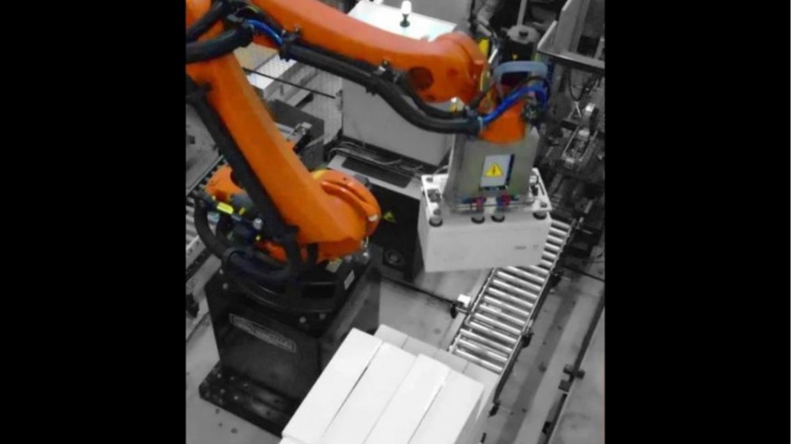 Fundación Excelem. Alumnos de instituto en Mavitec.