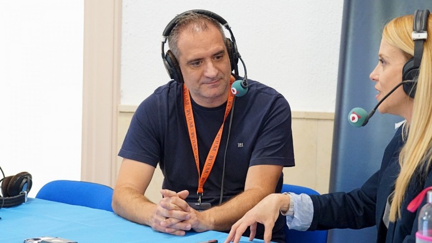 Marcos Bote, profesor de Sociología e interventor en una de las mesas electorales, nos habla del papel de los interventores