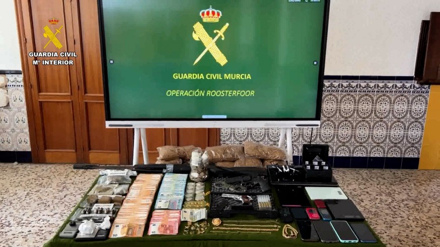 La Guardia Civil desarticula un grupo dedicado al tráfico de drogas en Cartagena 