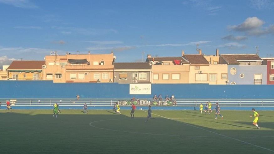 El Alcantarilla hunde al Bala Azul