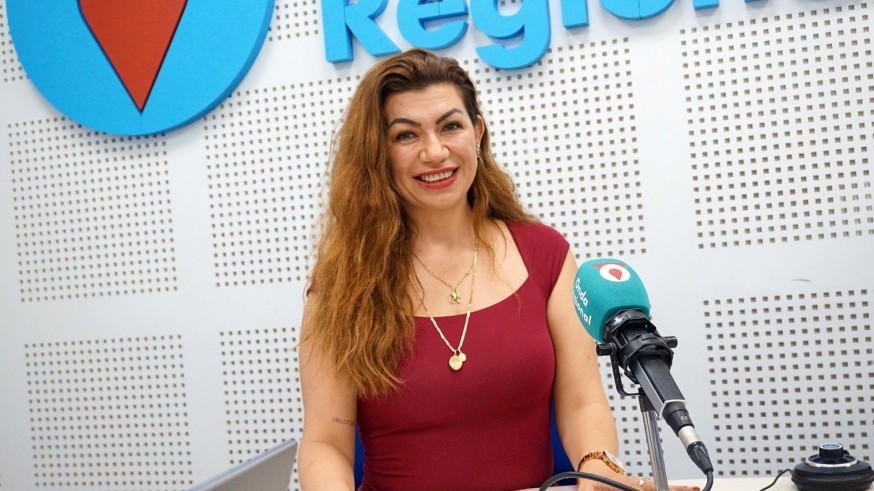 Derecho y extranjería. Con la abogada Paola Marcela Suárez hablamos de la prueba de conocimientos para adquirir la residencia en España