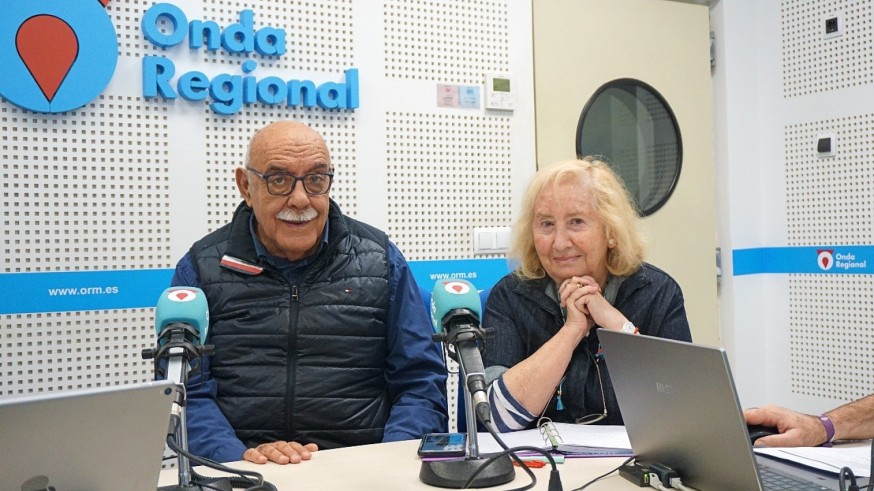 Músicas de cine con licencia poética. "Jai guru deva, om" Victoria a la divinidad del maestro