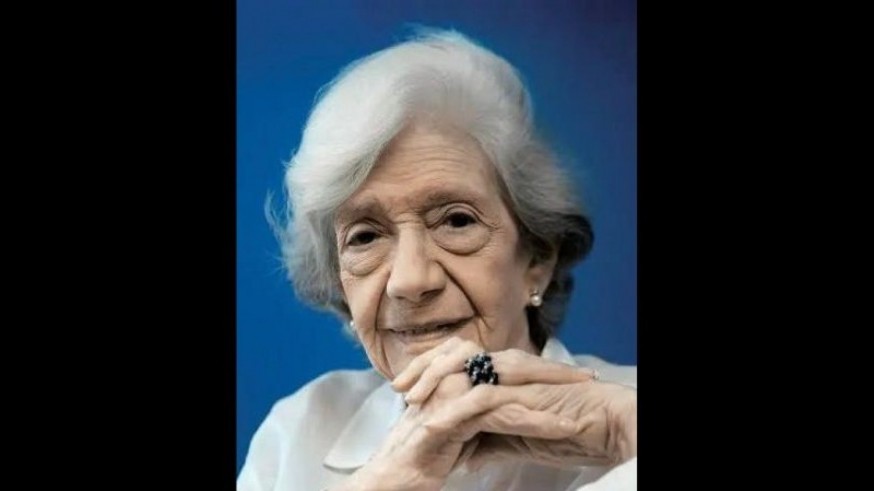 Del Centenario de Ana María Matute a Yakarta