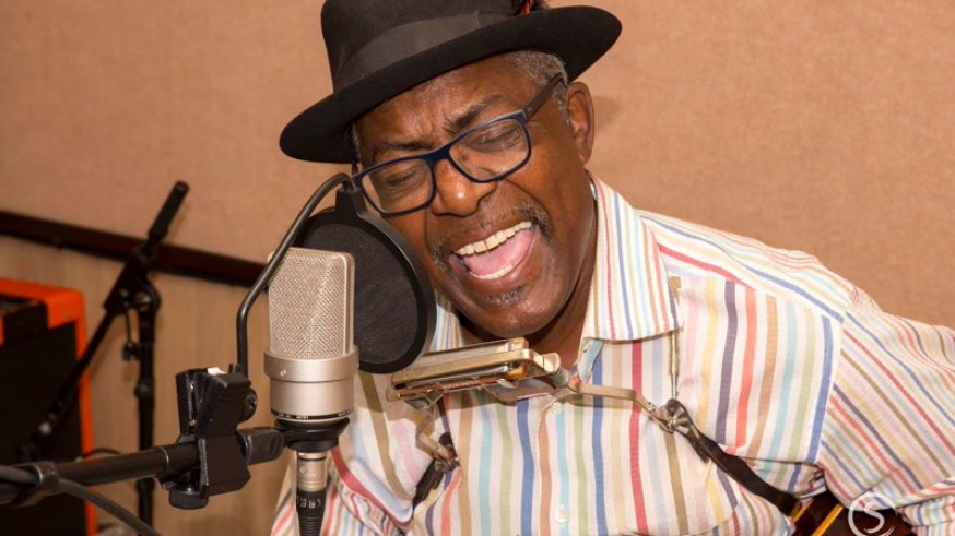 MÚSICA DE CONTRABANDO. Entrevista al bluesman estadounidense Ike Cosse