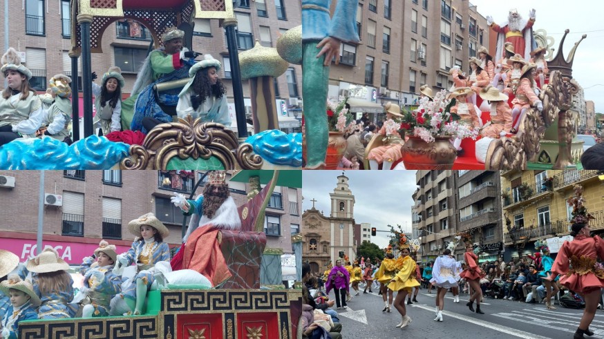 Los Reyes Magos esquivan la lluvia en Murcia