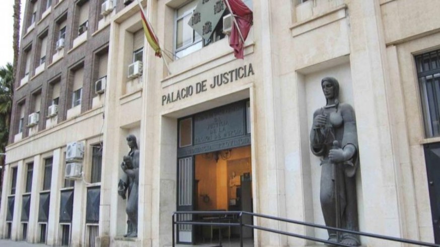 Condenados dos acusados por tráfico de drogas en viviendas de Ceutí