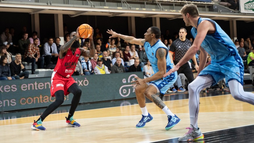 El UCAM Murcia sonríe en Andorra (71-83)