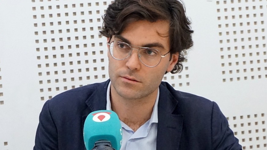 Un libro para un estado. Con Pepe Pérez Muelas hablamos de 'Almenara', primera novela del periodista Miguel Ángel Ruiz