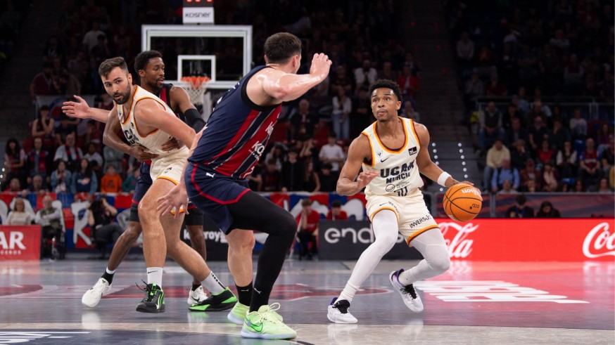 El UCAM reacciona tarde y cae en Vitoria (87-80)