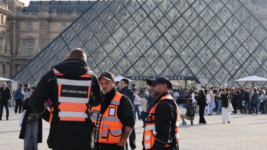 Dos detenidos por el robo en el Louvre el pasado domingo