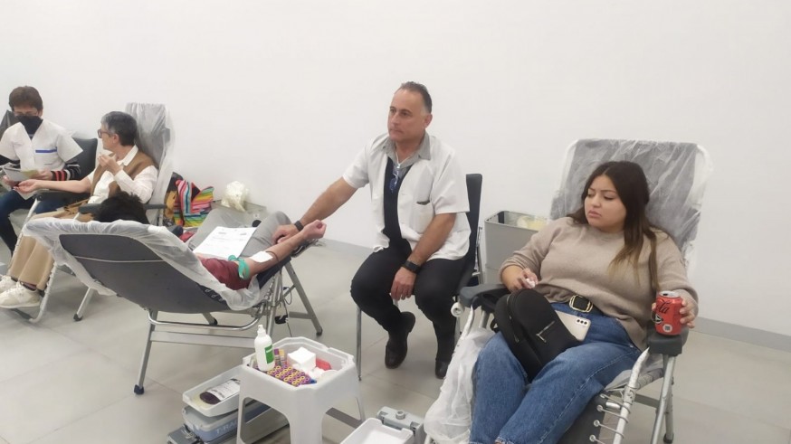 Campaña de donación de sangre en el ayuntamiento de Murcia ante la caída de las reservas