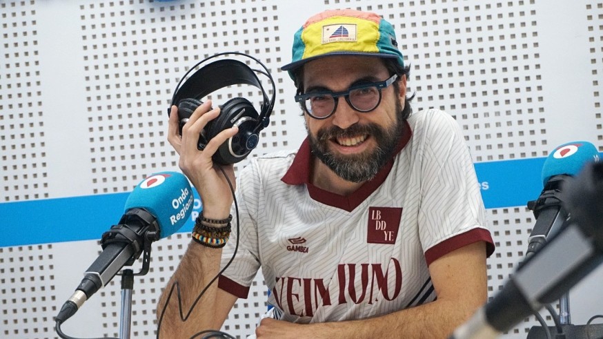 El backstage. Diego Garnés dedica la lista de canciones de esta entrega a las madresrde 