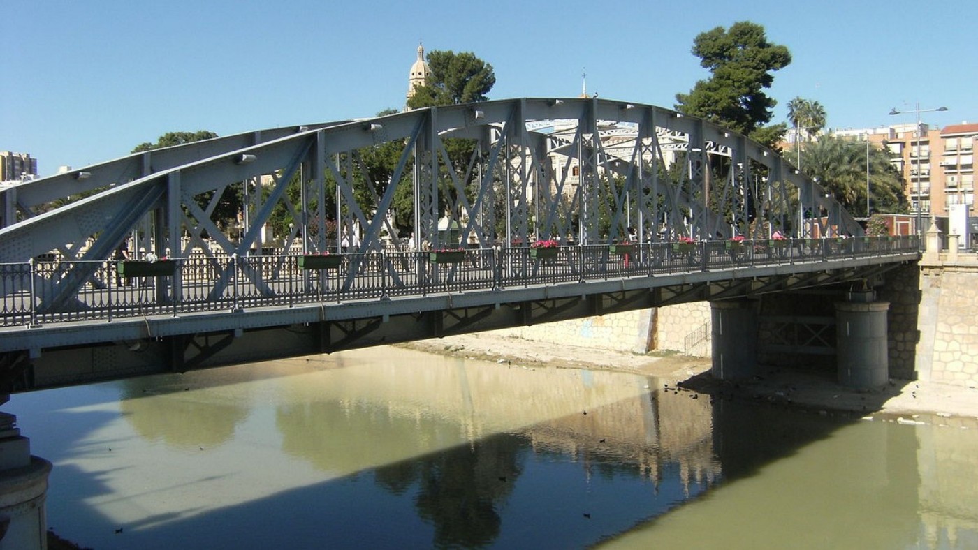 El puente de hierro de Murcia ya es Bien de Interés Cultural