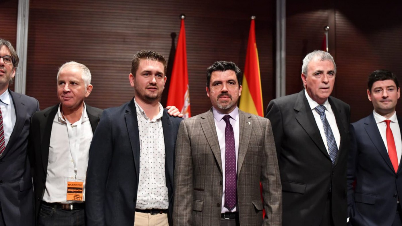 El Real Murcia pedirá responsabilidades a Moro, De la Vega y Gálvez