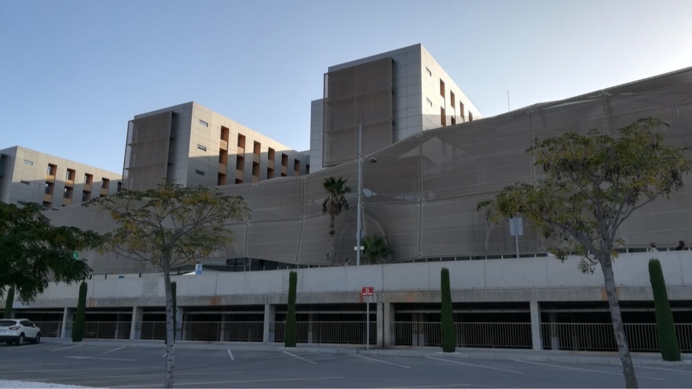 El hospital Santa Lucía de Cartagena suspende intervenciones programadas de vascular 