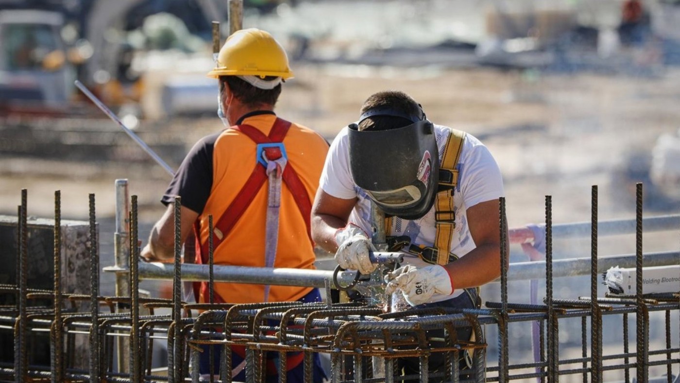 La Región de Murcia registra una de las tasas de absentismo laboral más altas del país