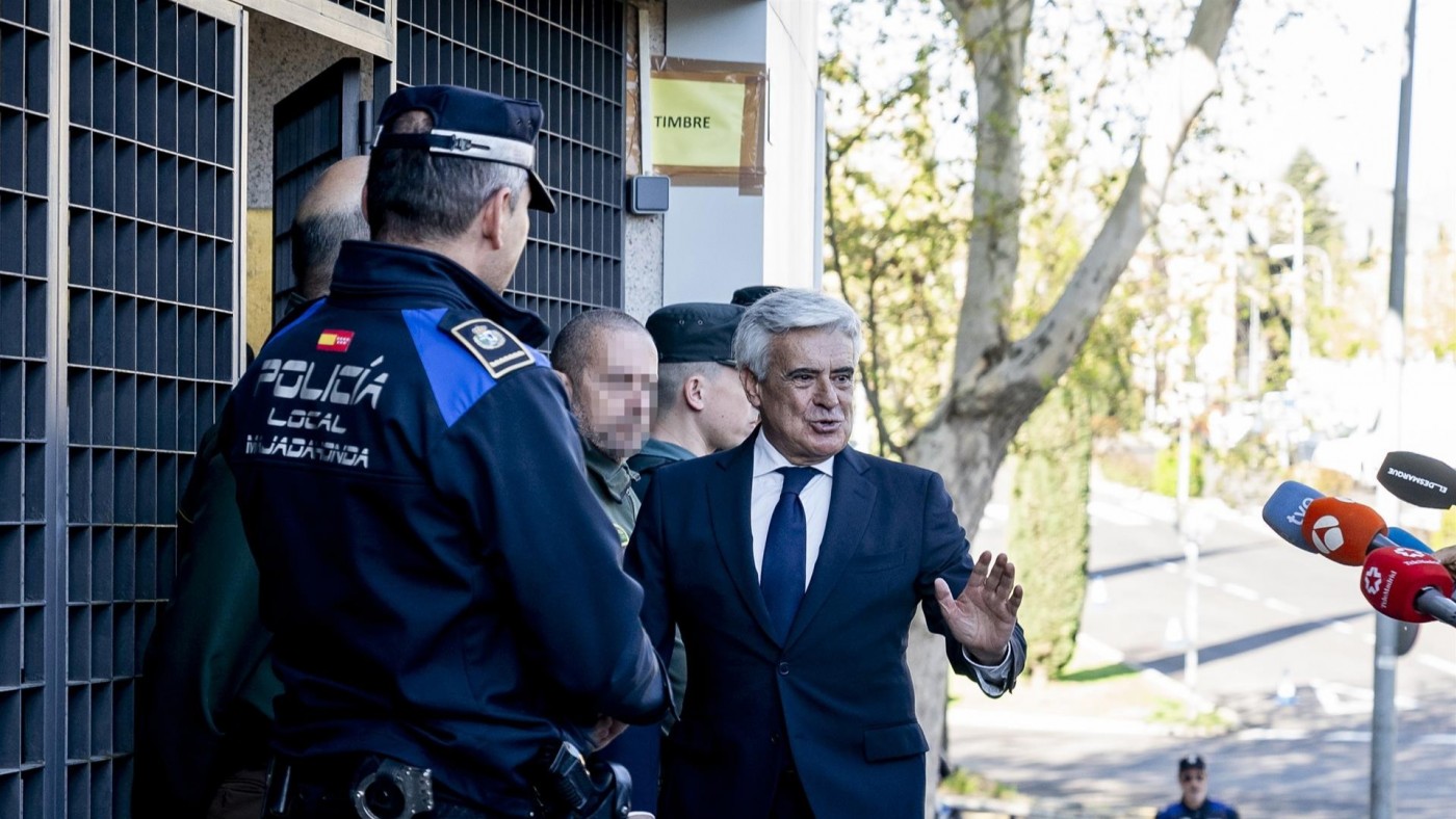 La juez imputa a Pedro Rocha en la causa sobre presunta corrupción en la RFEF durante la gestión de Rubiales