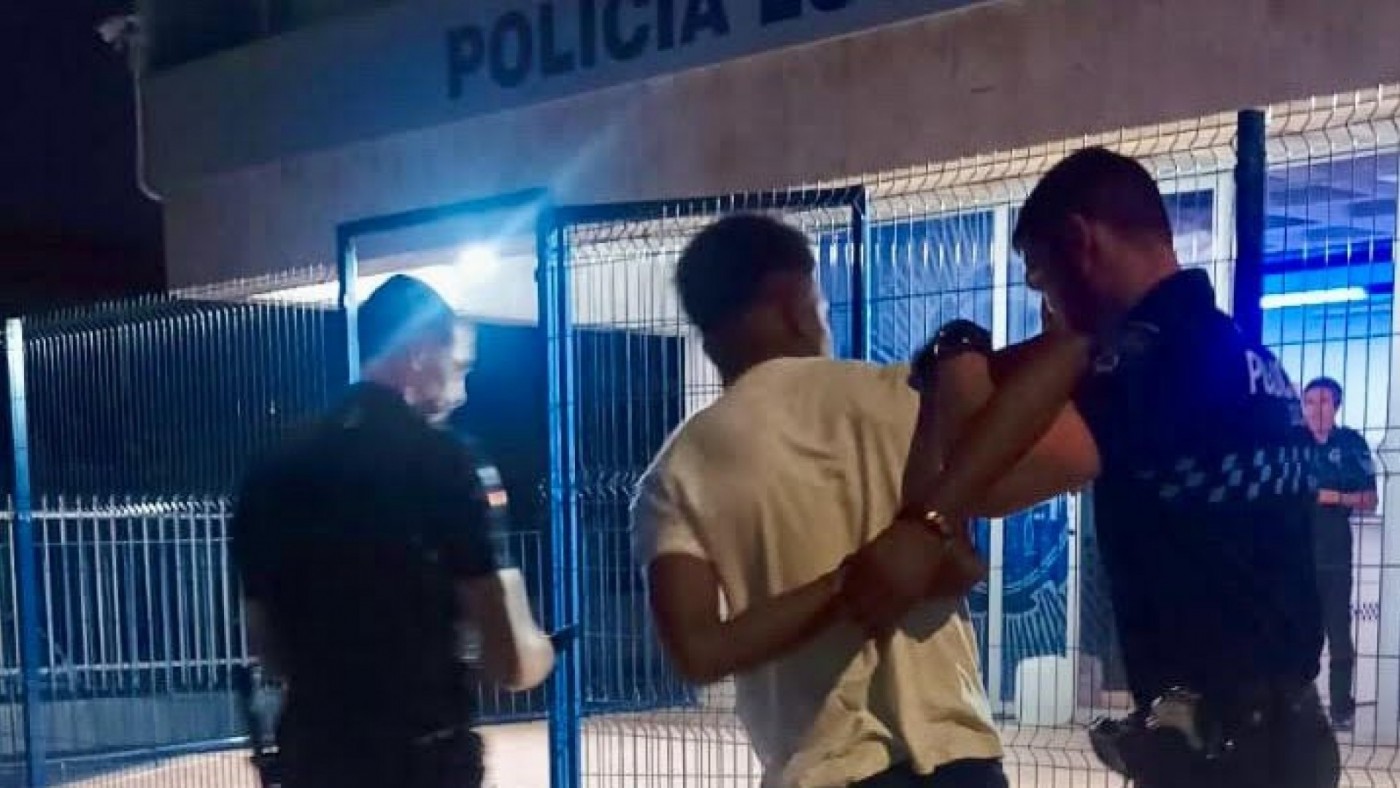 Detenido por robo con fuerza en una vivienda y atentar contra la policía en Cehegín