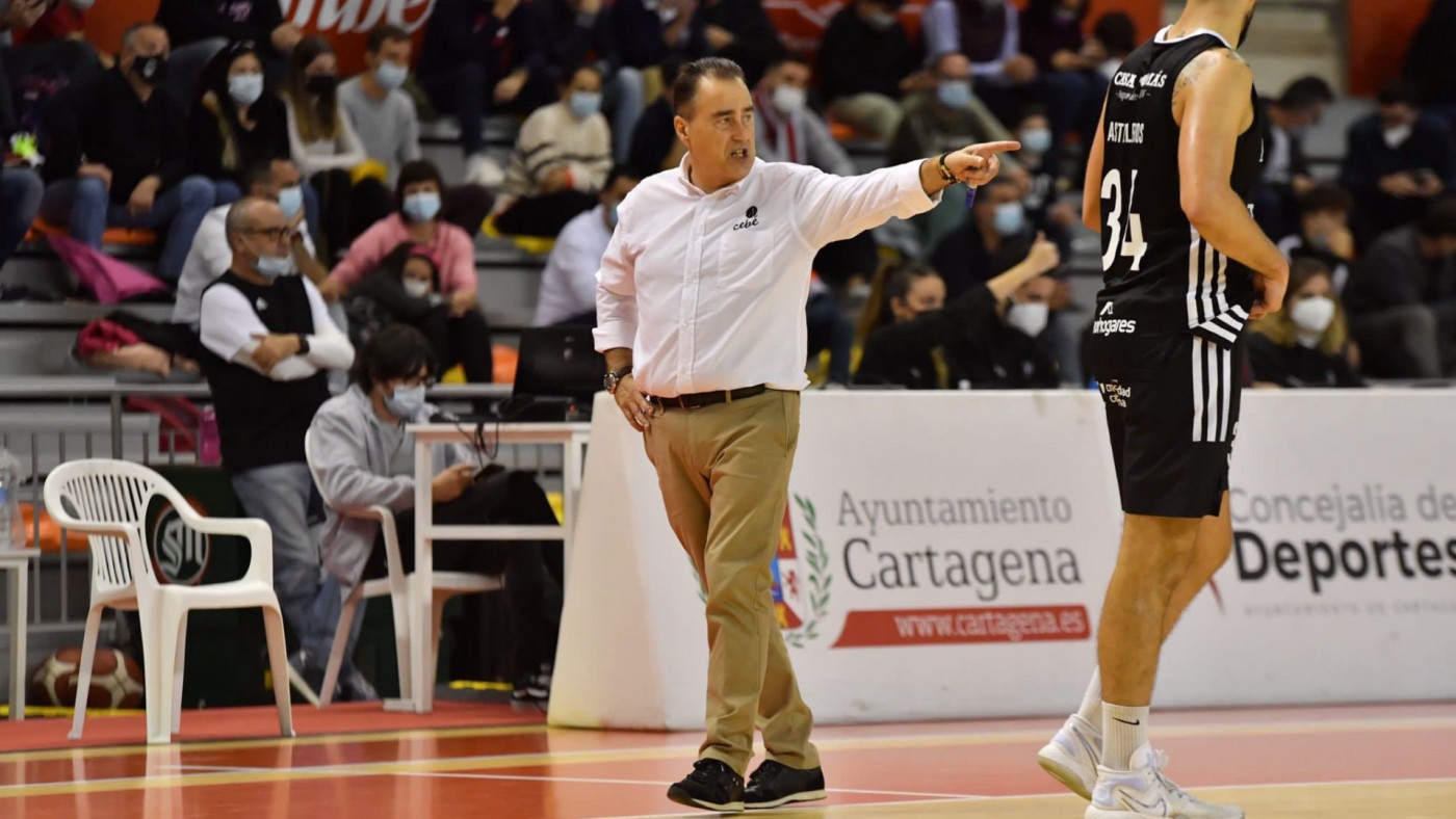 Gustavo Aranzana: "Tenemos que ganar para mantenernos con los mejores"