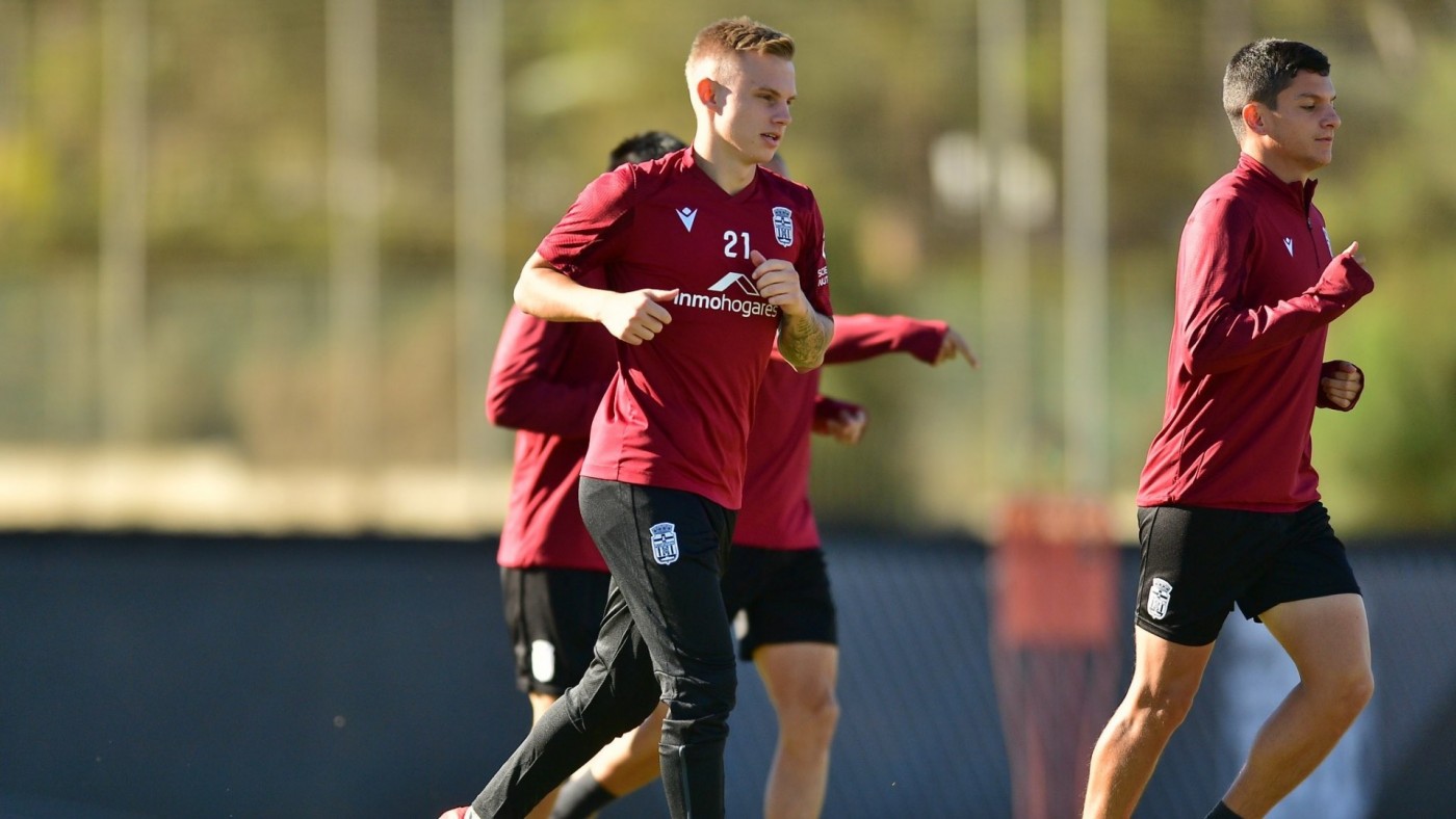 Isak Jansson, novedad en el Cartagena para visitar al Mirandés 