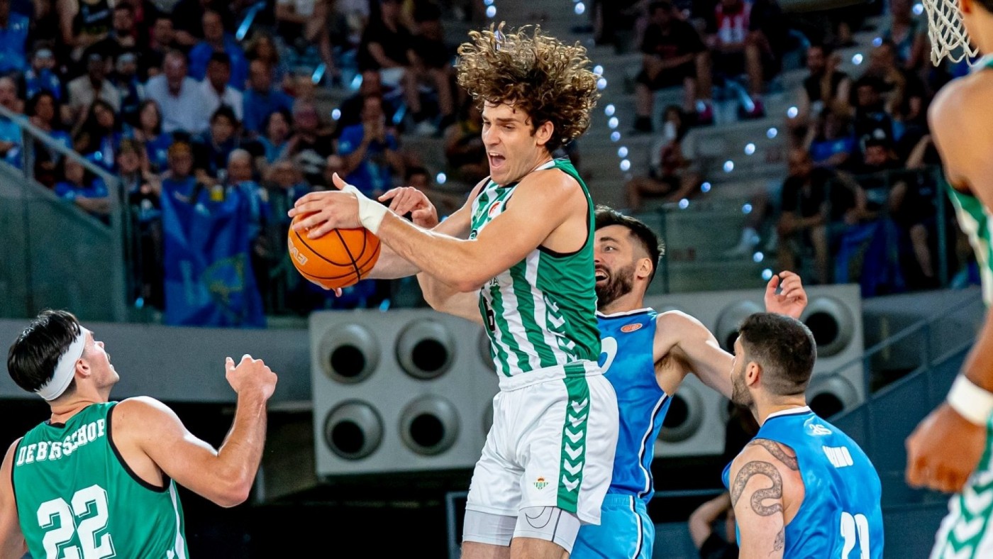 De la Torre, músculo nacional para el UCAM