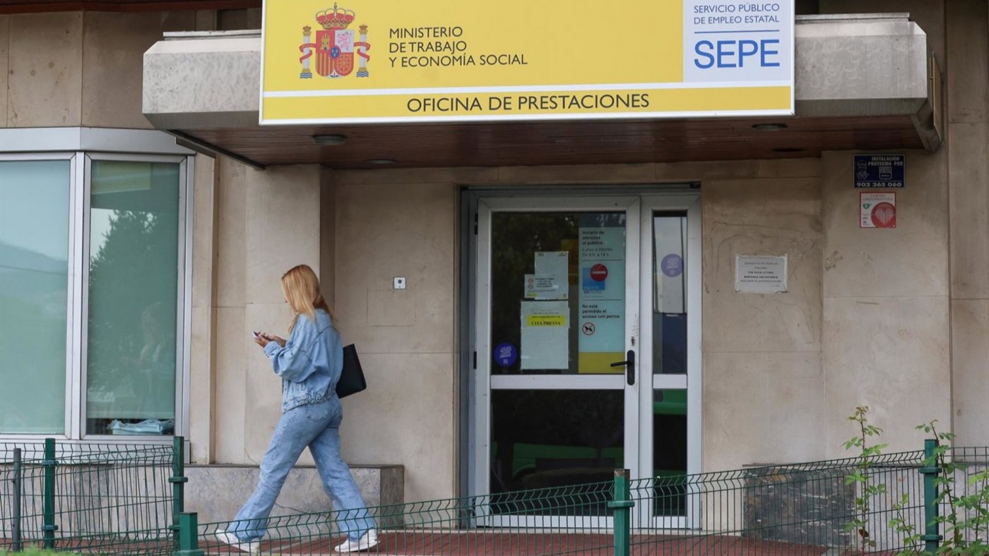 El paro sube en Murcia y baja en España