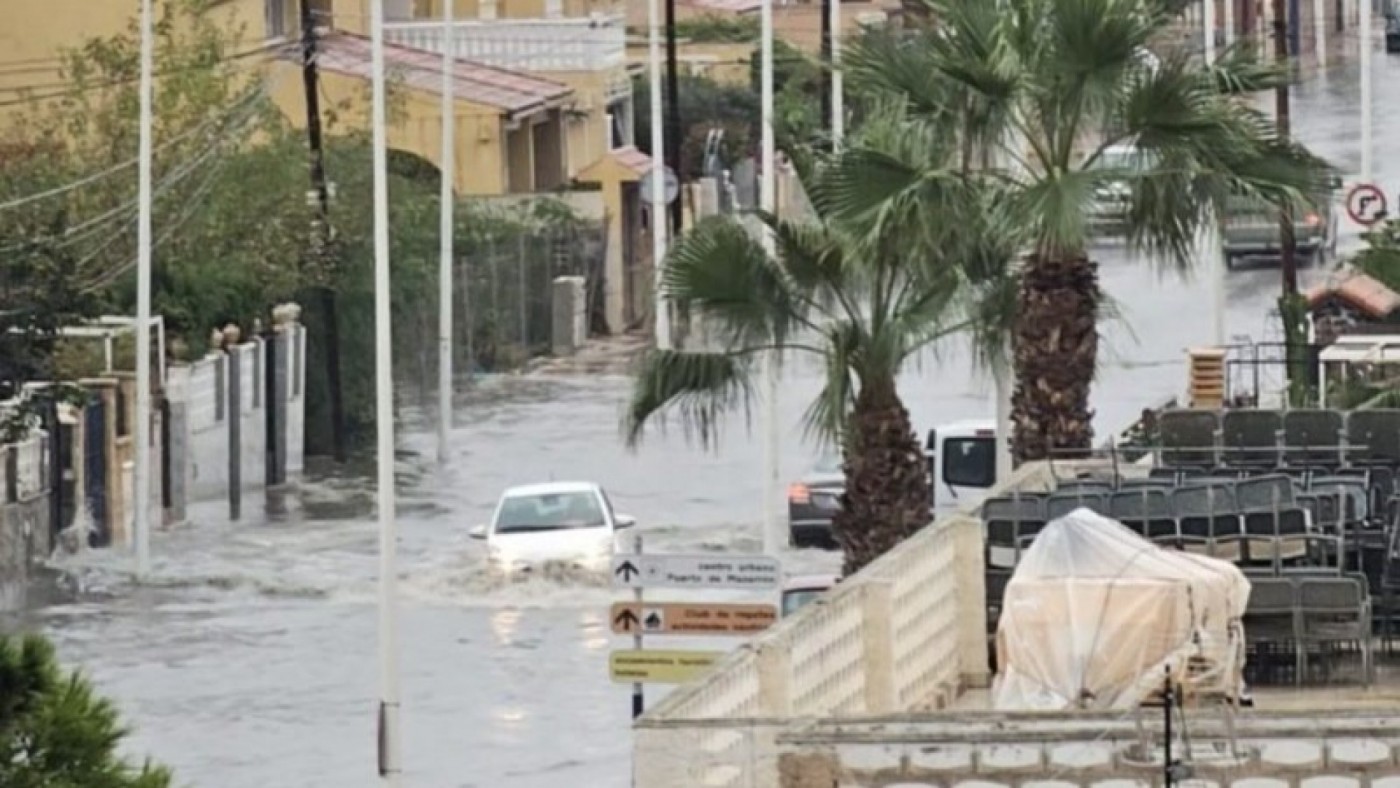 La rambla de Las Moreras (Mazarrón) en "situación extrema" de su caudal, según la CHS