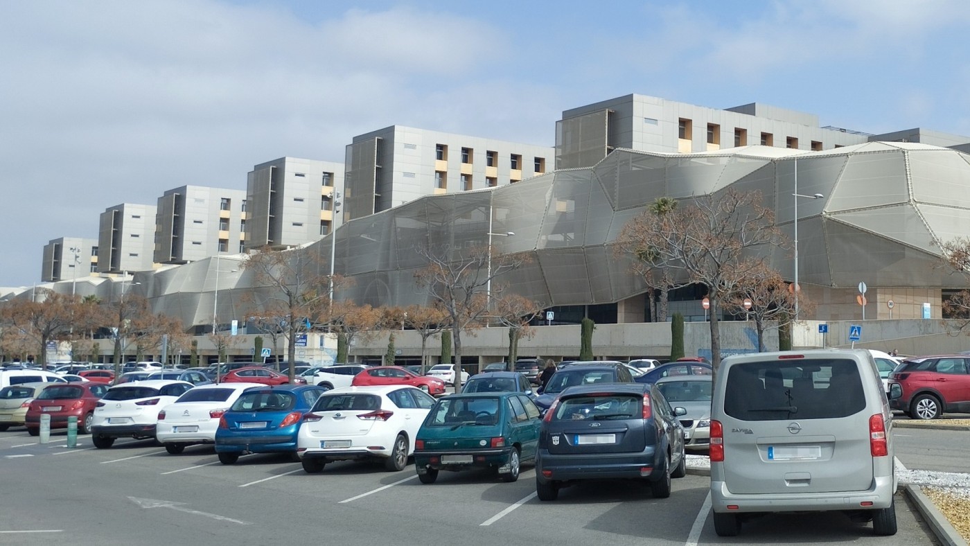 Condenan a indemnizar con 28.300 euros a un hombre que cayó en la escalera del hospital en Cartagena