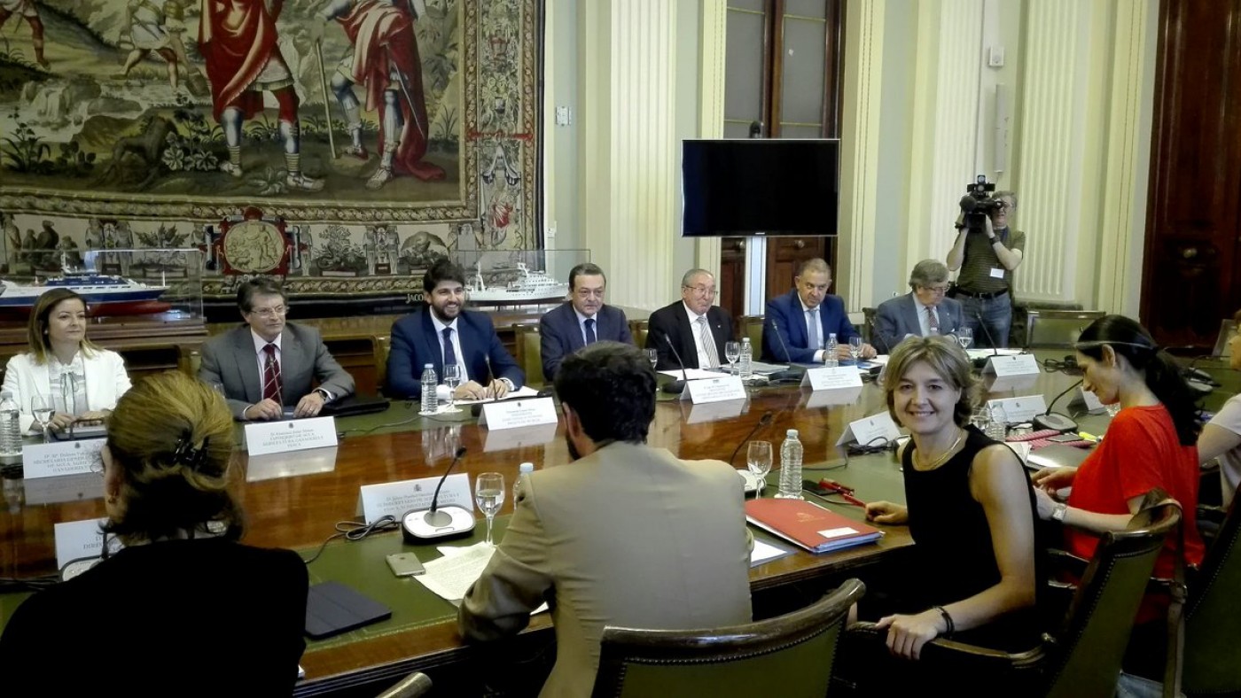 Reunión en el ministerio de Agricultura en Madrid