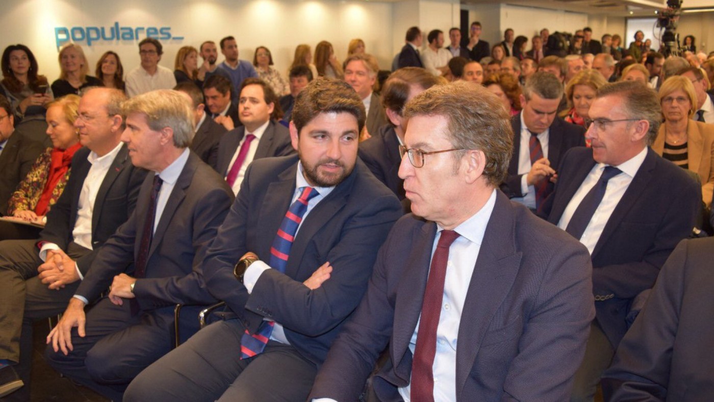 López Miras en la reunión de la junta directiva nacional de su partido