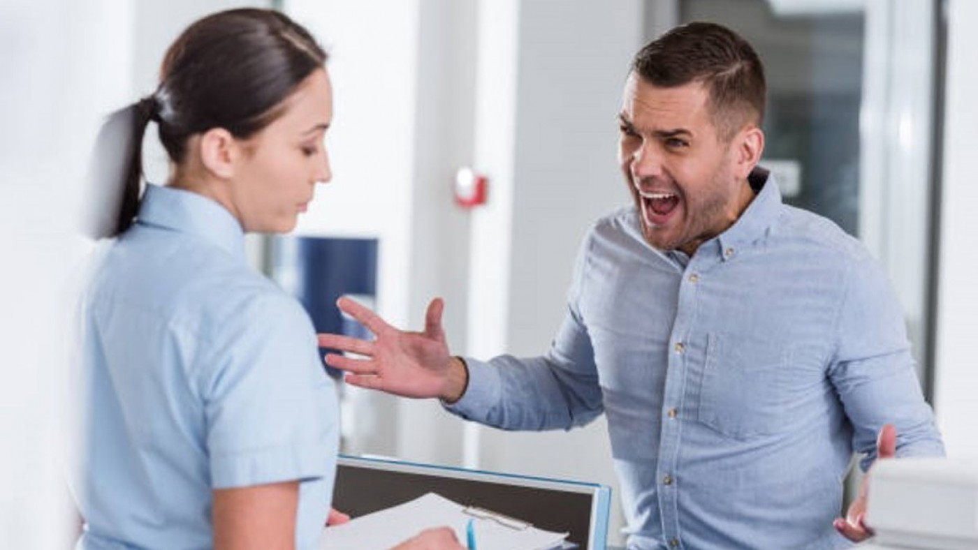 Las agresiones a médicos en la Región de Murcia alcanzaron 21 casos en 2025