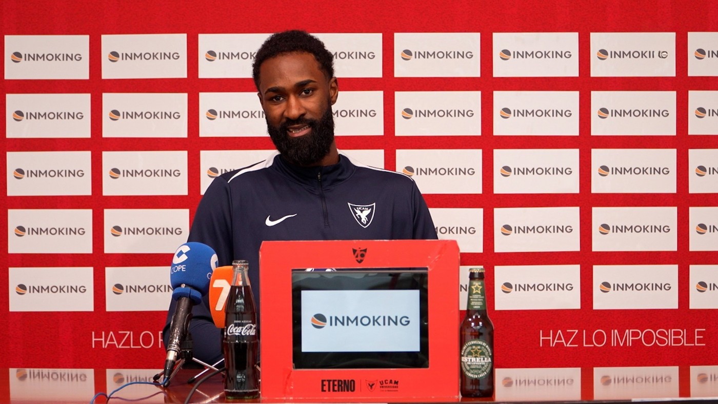 Sant-Roos: "Ante el Barça tenemos que mantener nuestro baloncesto los 40 minutos"