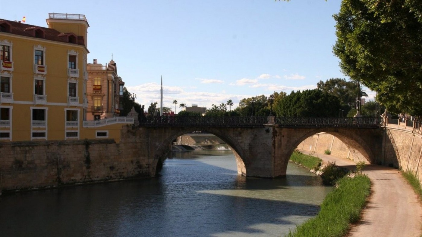 HUERMUR reclama a la consejería de Cultura anular las obras del Puente Viejo de Murcia