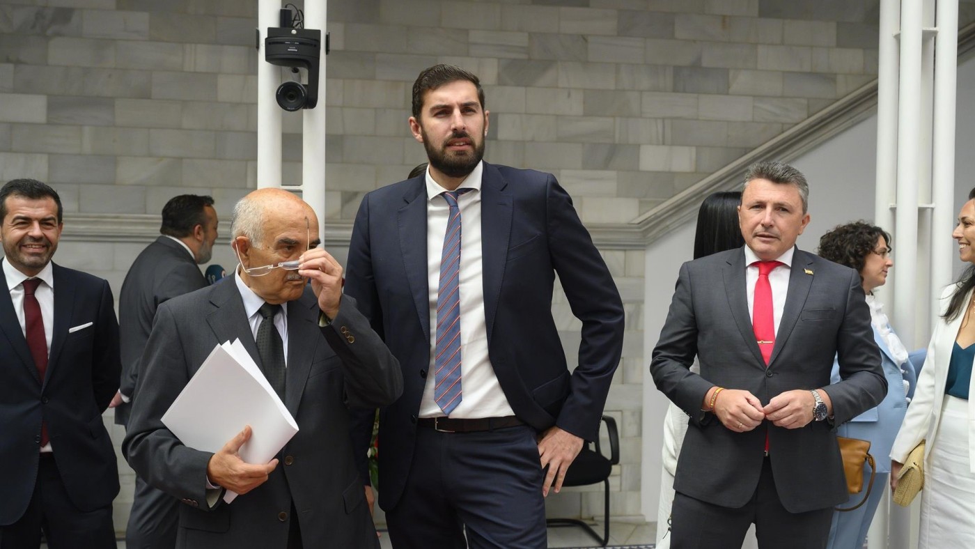 Antelo (Vox): "Génova ha decidido que en la Región de Murcia hay que ir a elecciones"