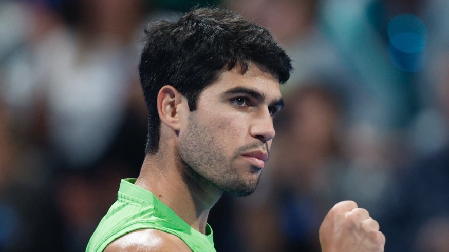Alcaraz supera el trámite en Doha