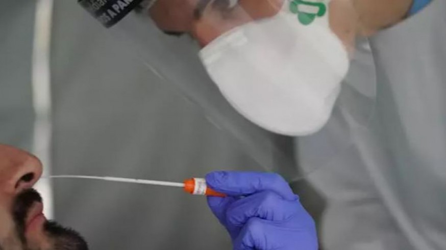Sanidad informa de 25 muertes en la última semana y los nuevos contagios suben a 76