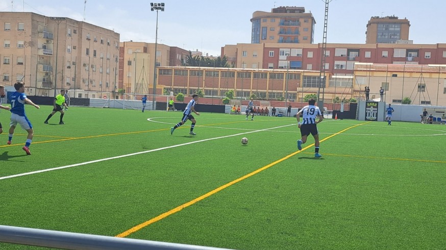El Molinense certifica el tercer puesto ante el Cartagena B (0-2)