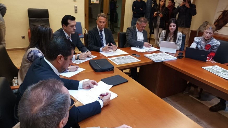 Adif y el Ayuntamiento de Lorca se citan en septiembre tras la reunión celebrada ayer en Madrid