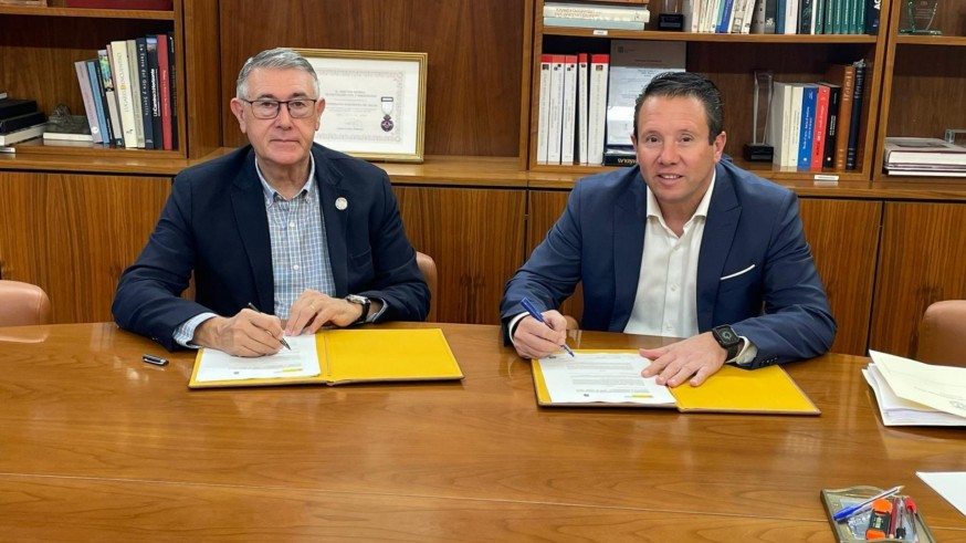 El Ayuntamiento de Mula y la Confederación Hidrográfica del Segura firman un convenio para la conservación de cauces del río Mula y Pliego
