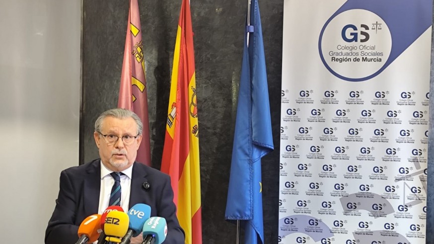 Los graduados sociales critican la publicación tardía y el carácter retroactivo de las cotizaciones