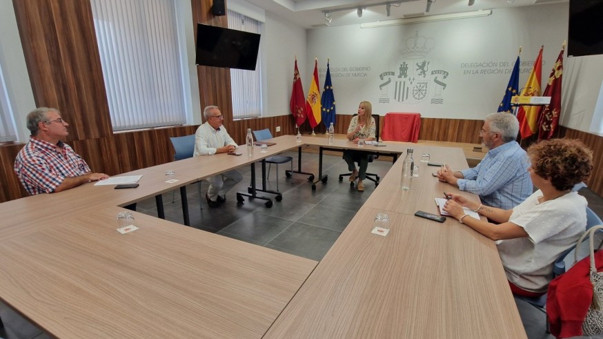 Los afectados por las obras del AVE en Lorca reclaman una vía de comunicación con Adif